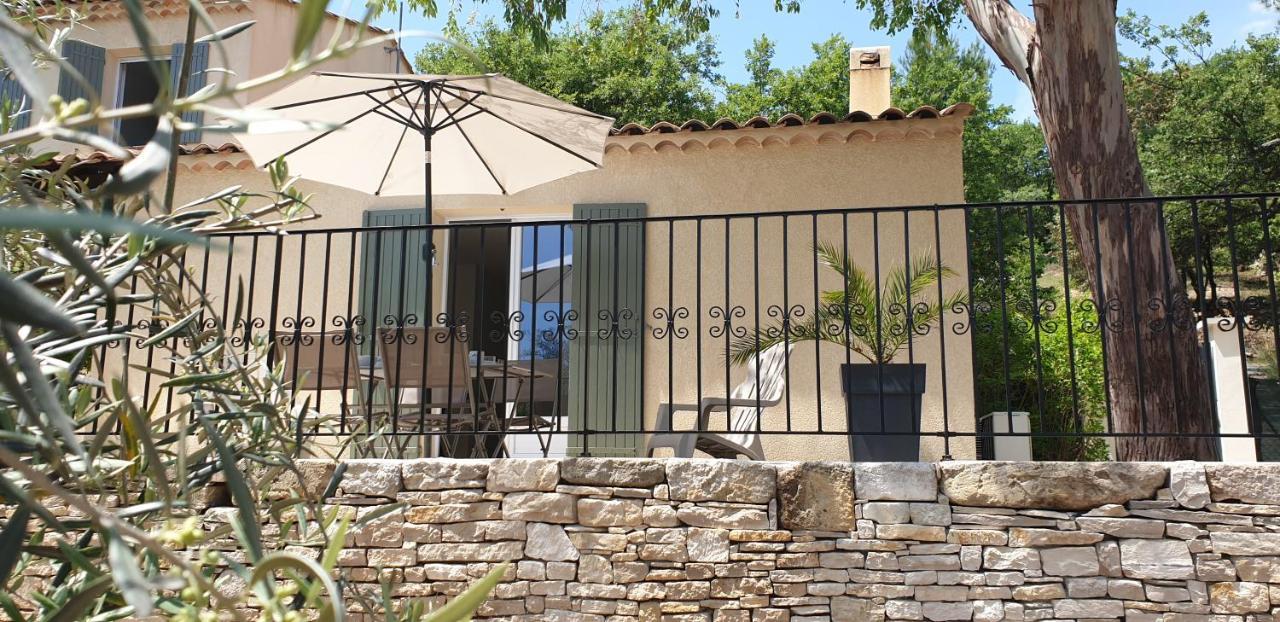 Une Maison En Provence Pierrevert Esterno foto
